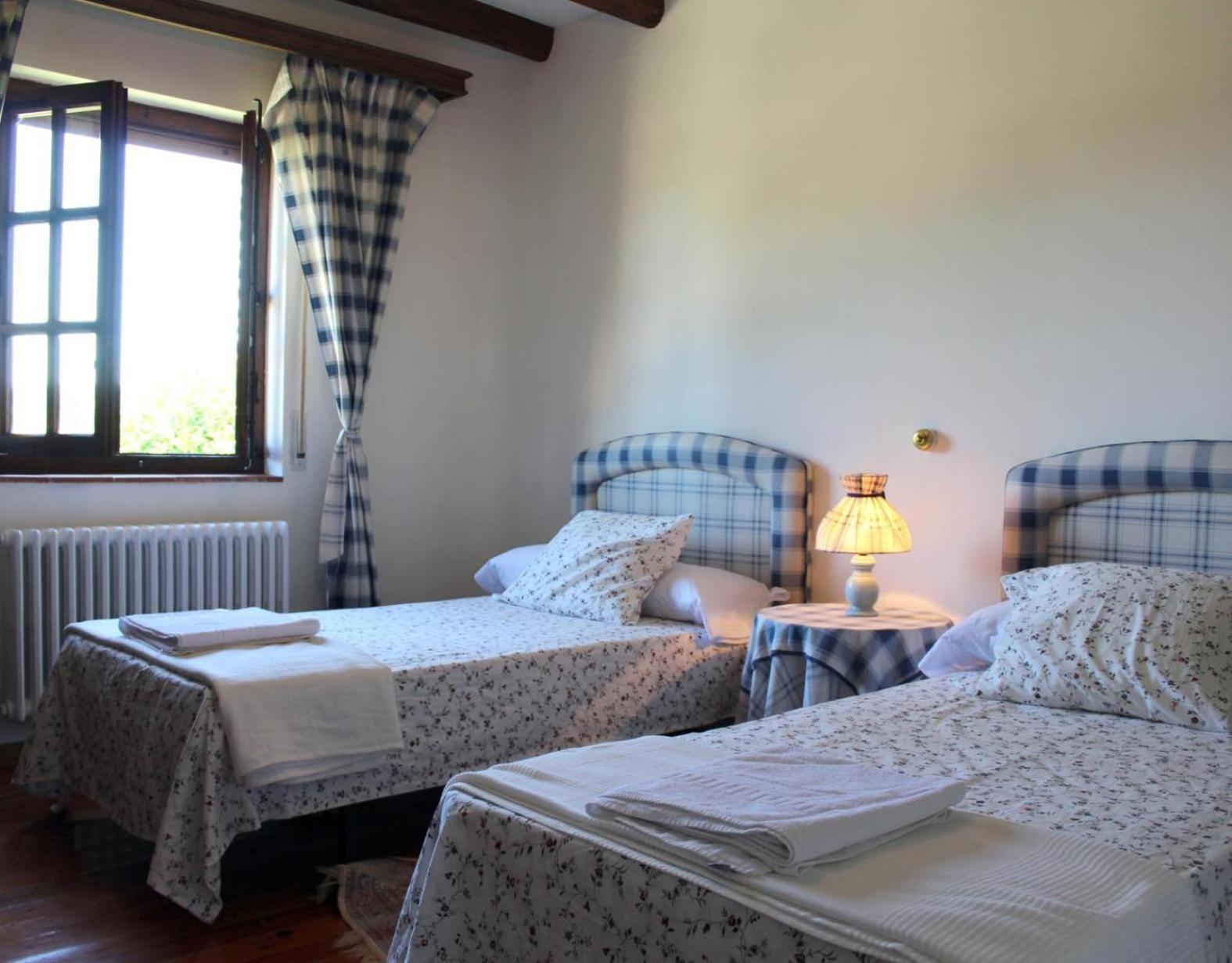 Molino El Sotillo Villa Saldaña Екстериор снимка